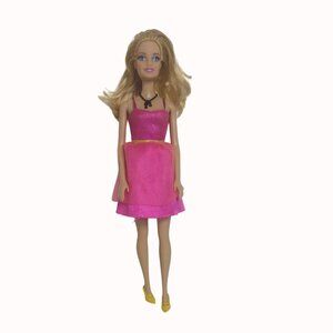 Barbie Fashion Doll Redressed Pink Dress With Necklace & Yellow Shoes 286 4hf1